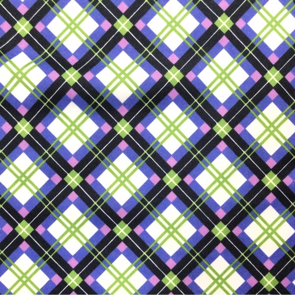 〰️🟣 VTG Geometric Patterned Top🟣〰️ - Picture 8 of 9